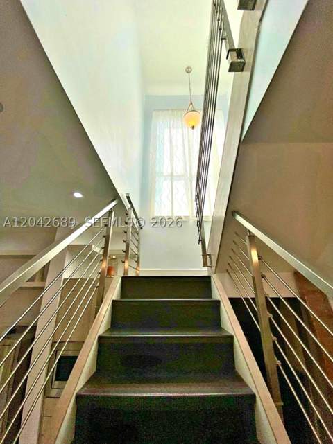 2732 SW 26 St 2732, Miami FL - photo 17 of 41