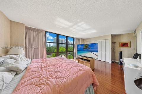18181 NE 31st Ct 506, Aventura FL - photo 11 of 25