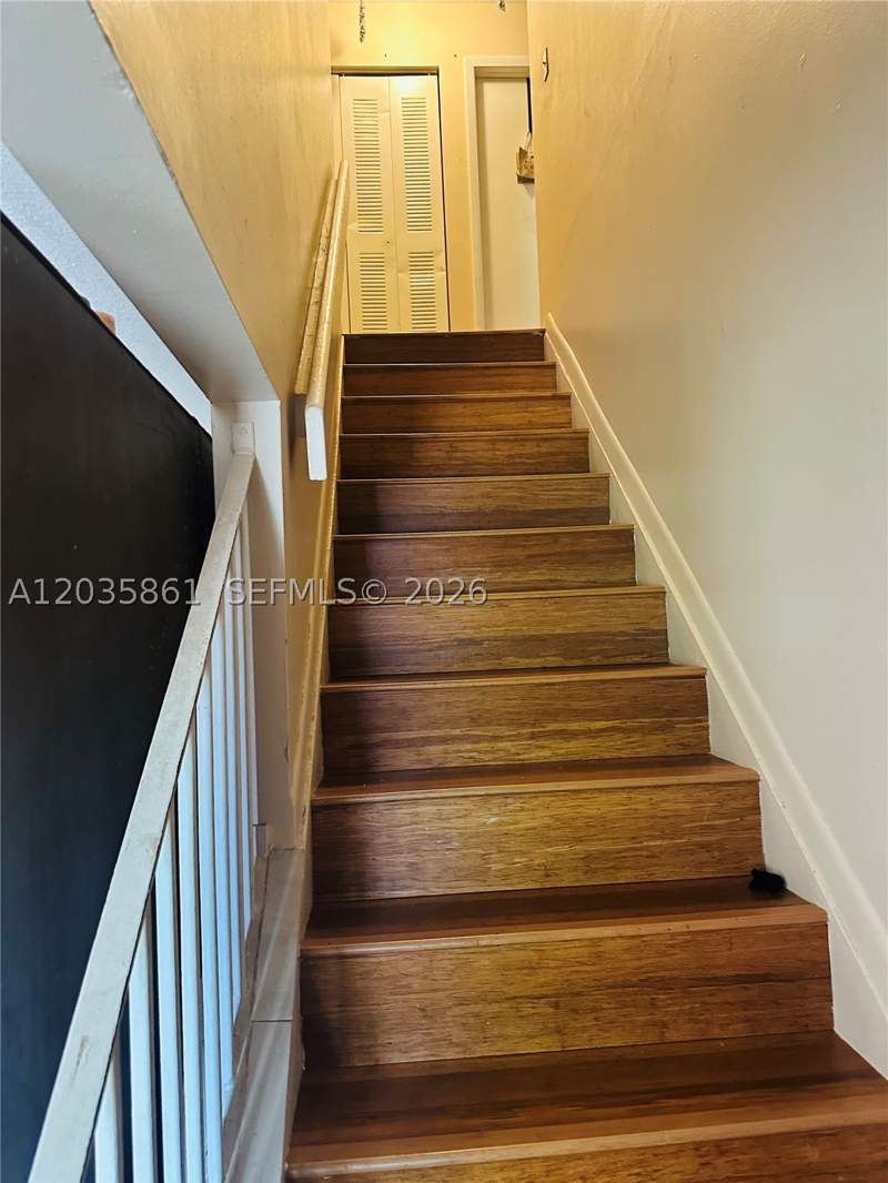 6 bedroom SingleFamilyResidence at 14724 SW 107th Ter, Juniper At The Hammocks, Miami — photo 5