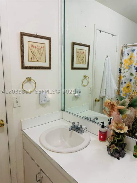 14724 SW 107th Ter, Miami FL - photo 9 of 10