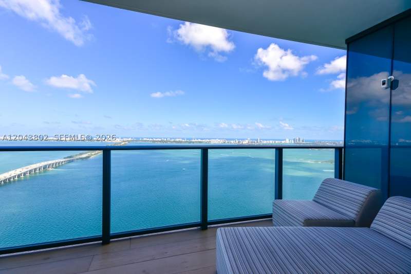 3 bedroom Condominium at 3131 NE 7th Ave 4406, One Paraiso Condo, Miami — photo 2