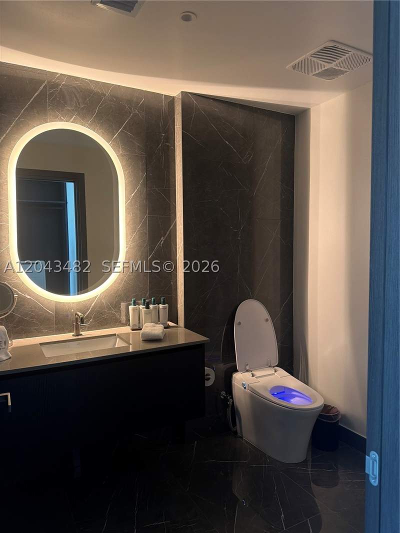 2 bedroom Condominium at 20 NE 11th St 4902, Miami North, Miami — photo 5