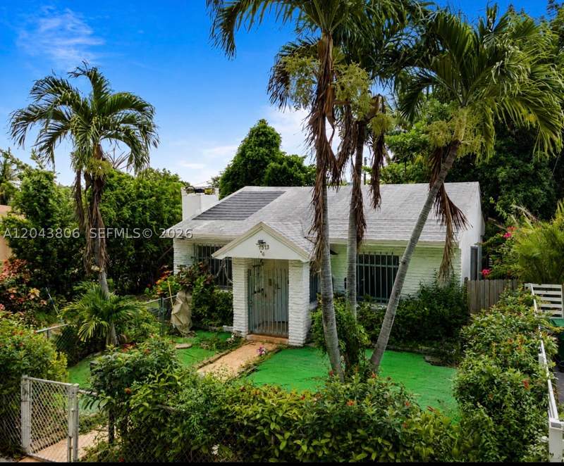 3 bedroom SingleFamilyResidence at 7573 NW 12th Ct, Twelfth Avenue Heights, Miami — photo 2