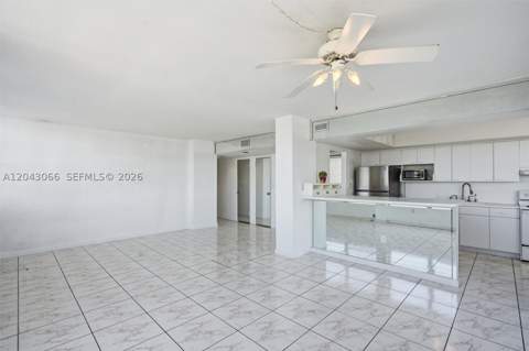 11930 N Bayshore Dr 609, North Miami FL - photo 20 of 59