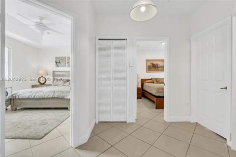 5570 NW 107th Ave 916, Doral FL - photo 24 of 55