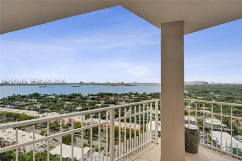 2000 Towerside Ter Ts8, Miami FL - photo 21 of 39