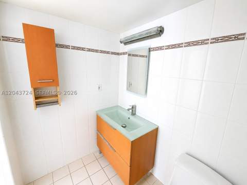 20335 W Country Club Dr 2210, Aventura FL - photo 11 of 17