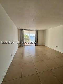 2 bedroom Condominium at 1100 NE 191st St 24E, Riviera Condominium Apts, Miami — photo 3