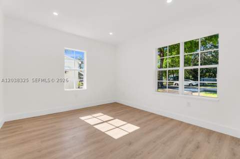 831 NE 128th St, North Miami FL - photo 20 of 54