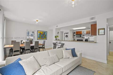1043 SW 9th Ct F-1, Miami FL - photo 8 of 44