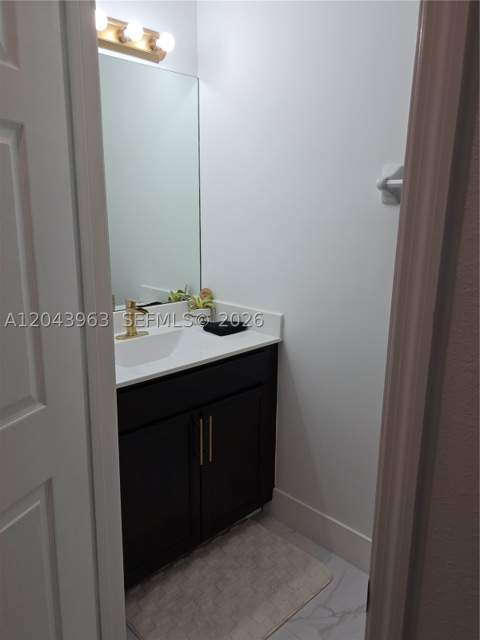 634 SE 37 Ave, Homestead FL - photo 13 of 37