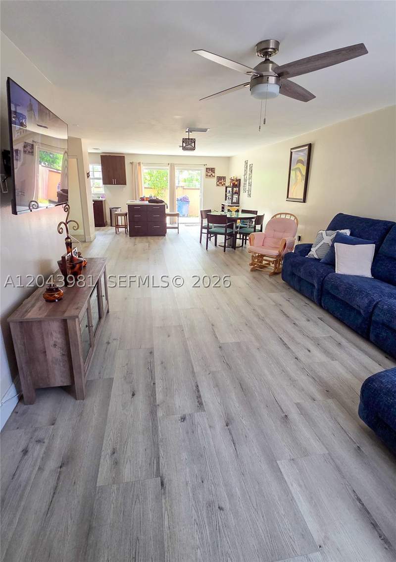 4 bedroom Townhouse at 3377 NW 198th Ter, Honey Hill Park, Miami Gardens — photo 4