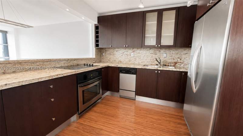 1 bedroom Condominium at 1901 Brickell Av B2203, Brickell Place Condo, Miami — photo 4