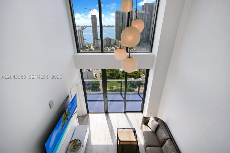 2 bedroom Condominium at 121 NE 34th St PH3206, 3401 MIDTOWN CONDO, Miami — photo 2