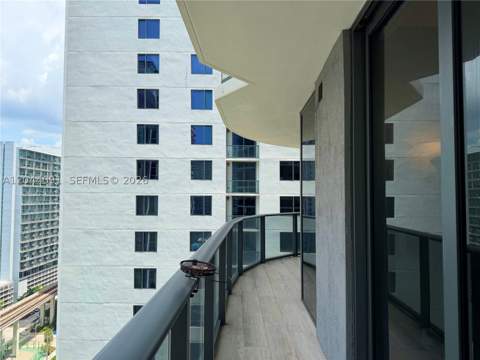 55 SW 9th St 2208, Miami FL - photo 23 of 54