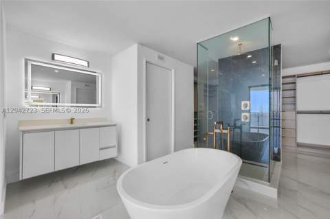 700 NE 24th St 4702, Miami FL - photo 11 of 123