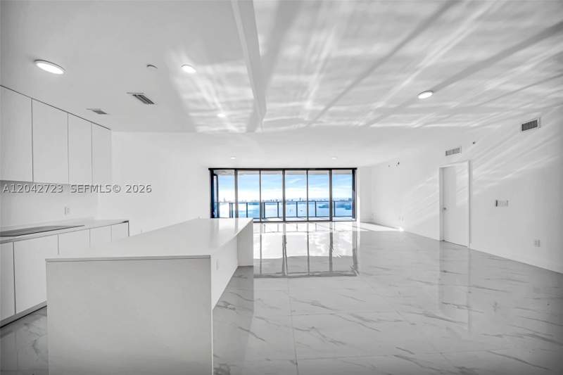 4 bedroom Condominium at 700 NE 24th St 4702, Bay Breeze, Miami — photo 5