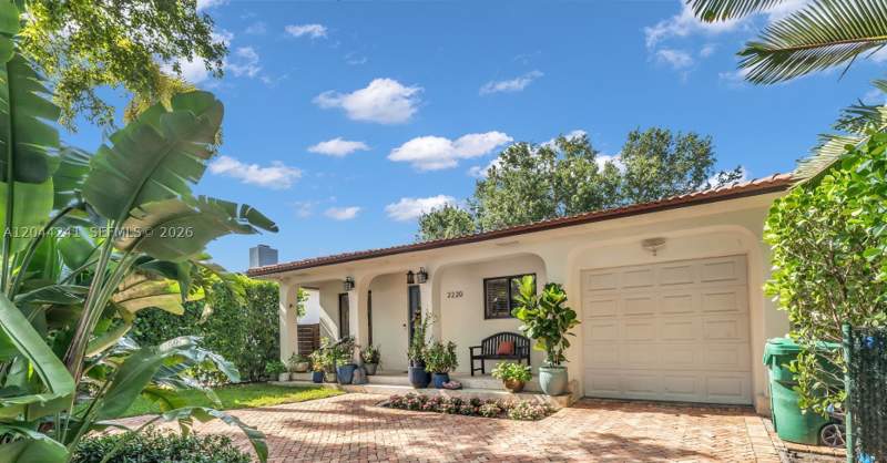 3 bedroom SingleFamilyResidence at 2220 SW 25th St, Silver Bluff Est-Sec B, Miami — photo 2