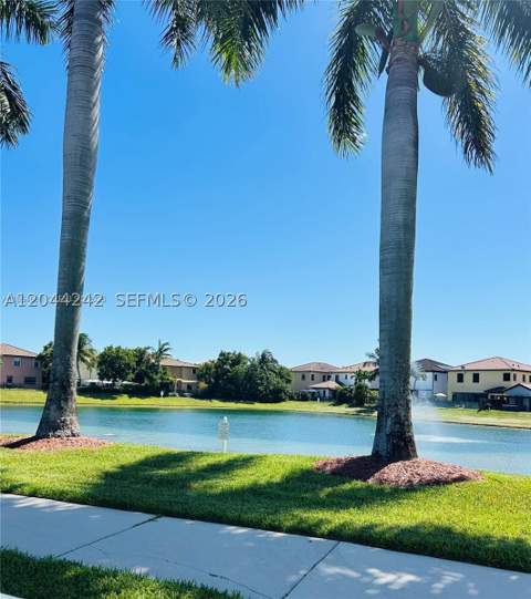 22913 SW 99th Ave, Cutler Bay FL - photo 9 of 13