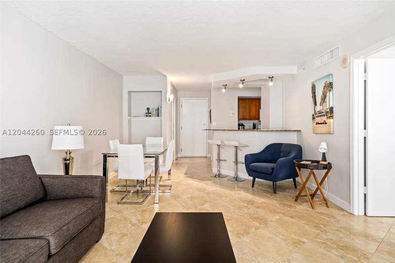 1 bedroom Condominium at 6917 Collins Ave 1012, The Collins Condo, Miami Beach — photo 4