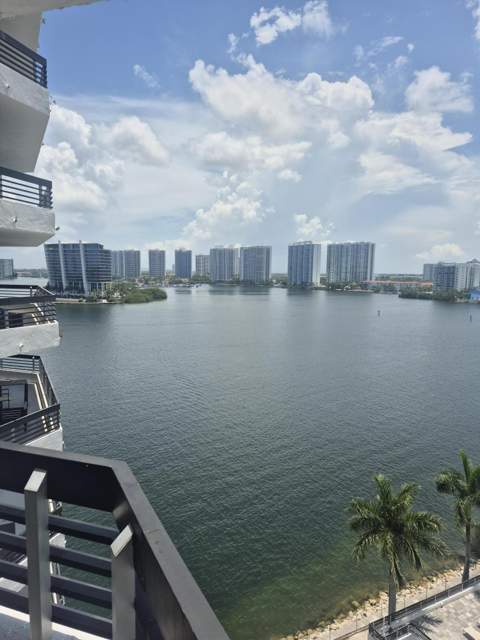 3600 Mystic Pointe Drive 1202, Aventura FL - photo 13 of 32