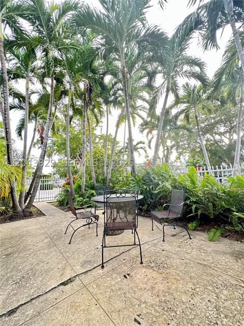 836 10th St 5, Miami Beach FL - photo 22 of 28