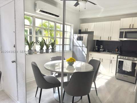 836 10th St 5, Miami Beach FL - photo 6 of 28