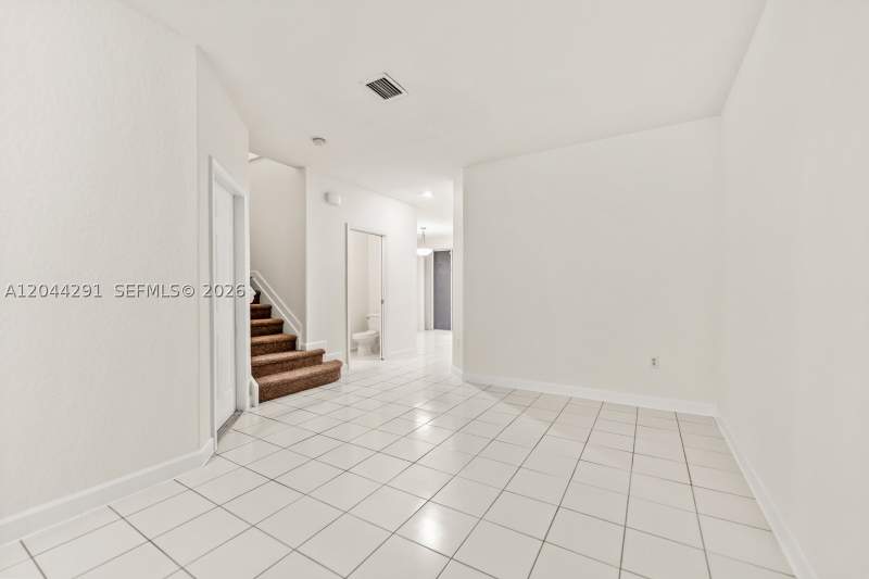 3 bedroom Townhouse at 1466 SE 26th Ave, Keys Garden, Homestead — photo 3