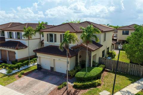22732 SW 92nd Pl, Cutler Bay FL - photo 8 of 76