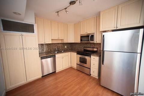 2801 NE 183rd St 709W, Aventura FL - photo 14 of 26