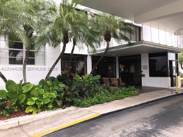 2 bedroom Condominium at 2801 NE 183rd St 709W, Admirals Port Condo West, Aventura — photo 4