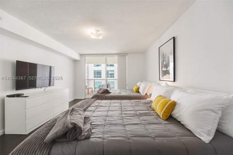 1200 Brickell Bay Dr 3614, Miami FL - photo 16 of 30