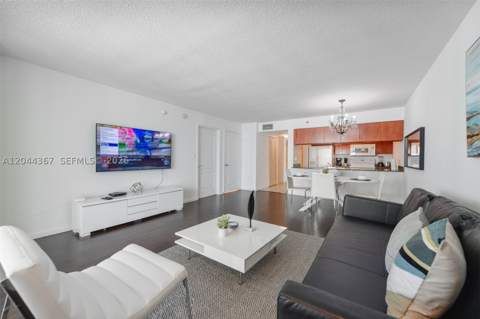 1200 Brickell Bay Dr 3614, Miami FL - photo 8 of 30