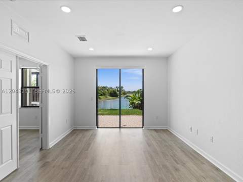 11628 NW 87th Ln 11628, Doral FL - photo 21 of 45