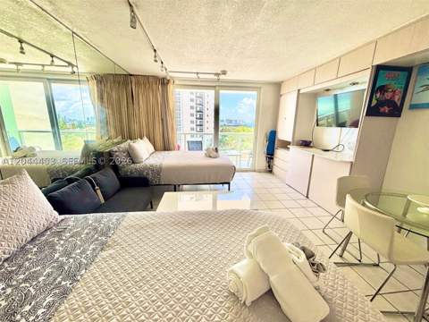 19201 Collins Ave 606, Sunny Isles Beach FL - photo 6 of 16