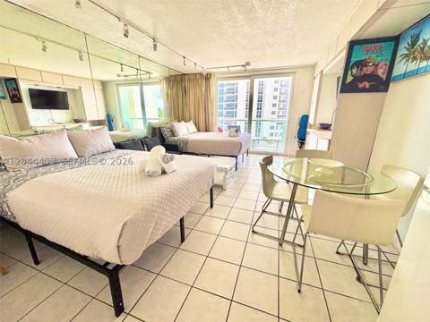 19201 Collins Ave 606, Sunny Isles Beach FL - photo 7 of 16