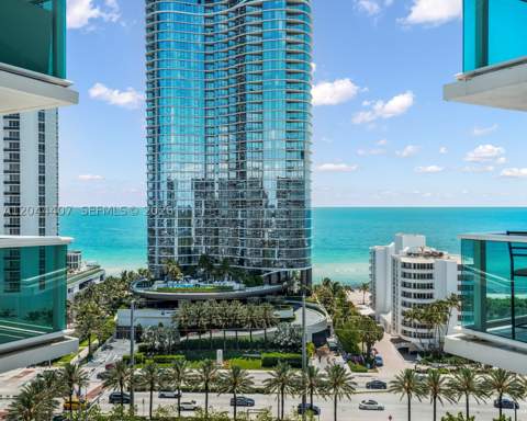 100 Bayview Dr 1620, Sunny Isles Beach FL - photo 23 of 35