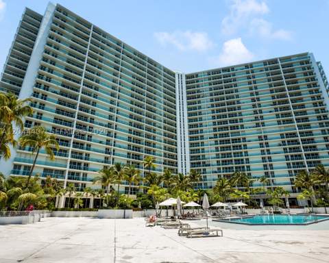 100 Bayview Dr 1620, Sunny Isles Beach FL - photo 24 of 35