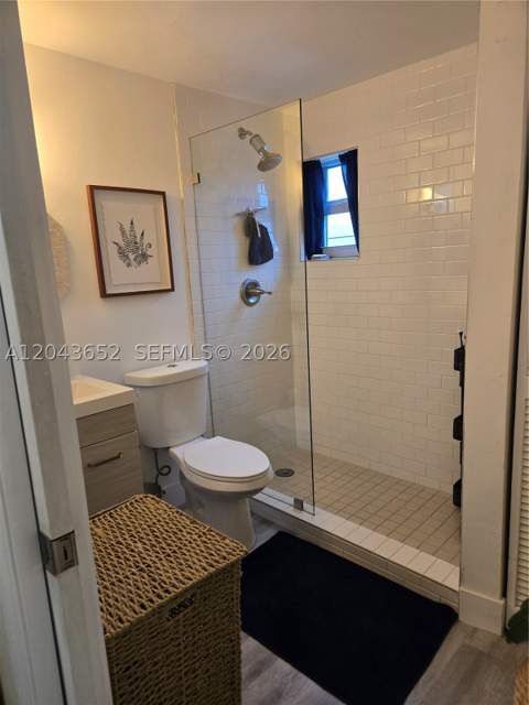 820 Salzedo St 405, Coral Gables FL - photo 11 of 16