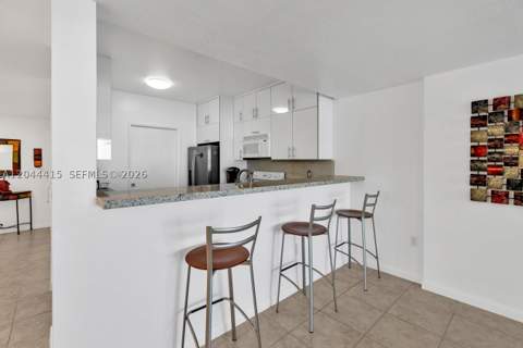 18100 N Bay Rd 304, Sunny Isles Beach FL - photo 9 of 50