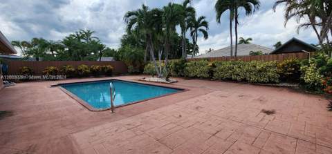 14817 SW 180th St, Miami FL - photo 14 of 15
