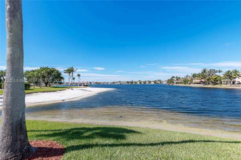 10700 NW 66th St 204, Doral FL - photo 22 of 39