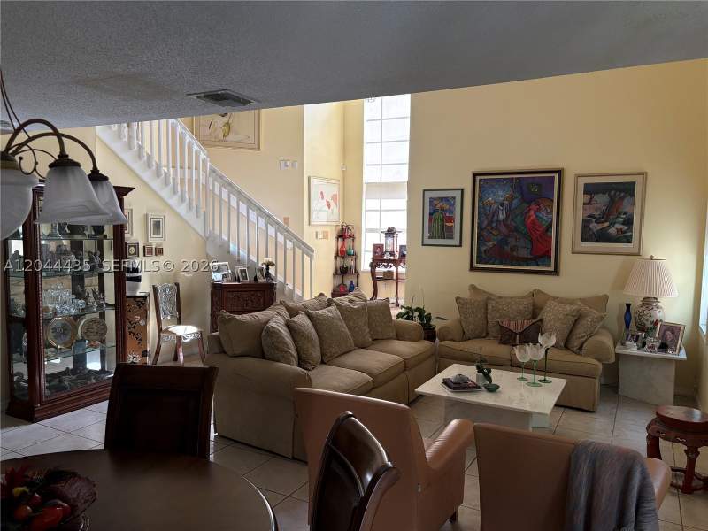 4 bedroom SingleFamilyResidence at 9217 SW 157th Path, Highlands At Kendall 1st, Miami — photo 4