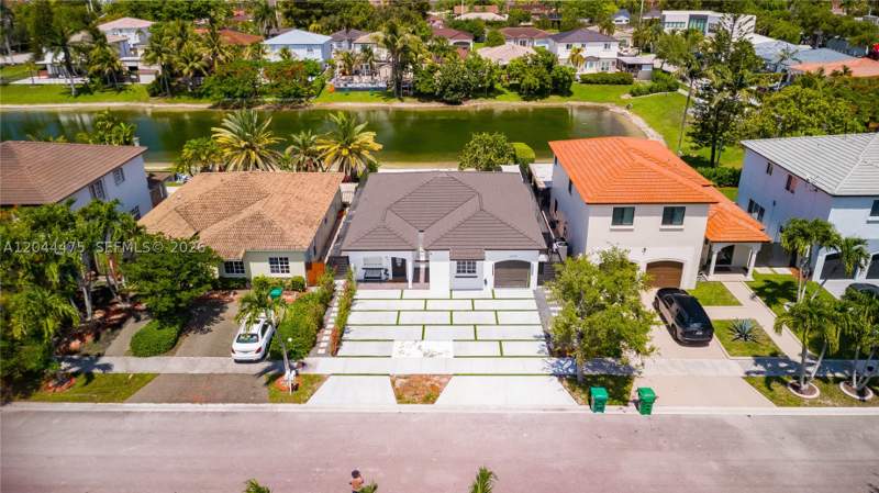 3 bedroom SingleFamilyResidence at 6939 SW 158th Ave, San Denis Estates, Miami — photo 4