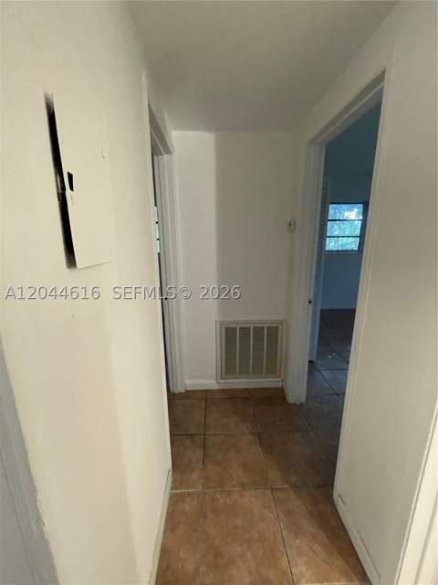7841 Dunham Blvd 6, Miami FL - photo 13 of 18