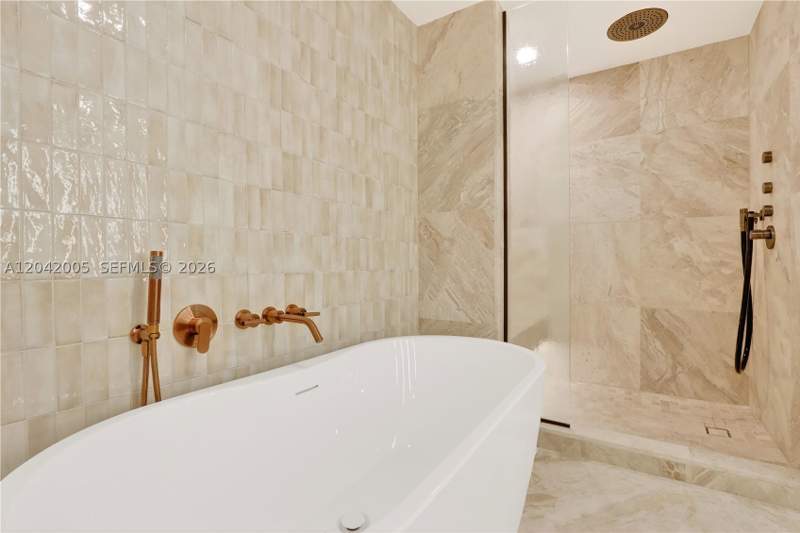 2 bedroom Condominium at 1176 97th St 703, Bay Harbor Island, Bay Harbor Islands — photo 5