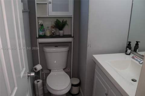 1150 NE 191st St 37, Miami FL - photo 10 of 17