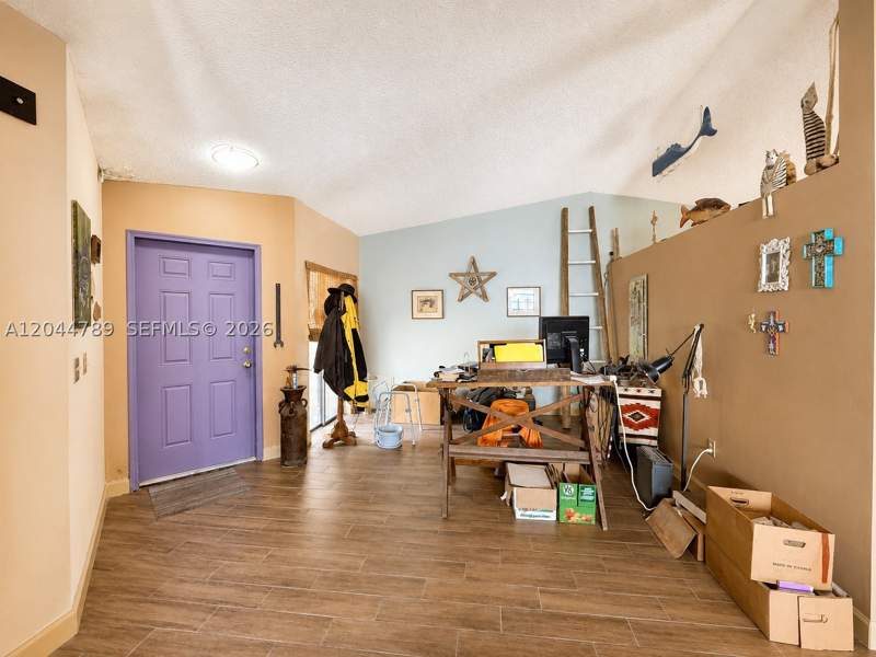 4 bedroom SingleFamilyResidence at 14441 SW 108th Ter, 1st Addn To Rotemi Estate, Miami — photo 3