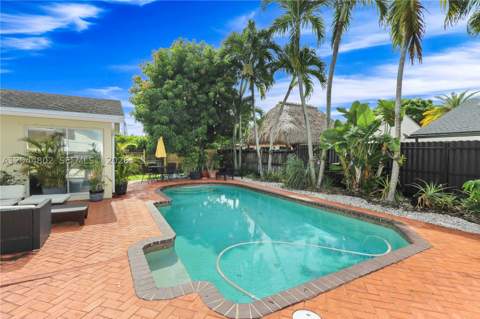 12730 SW 119th St, Miami FL - photo 9 of 30