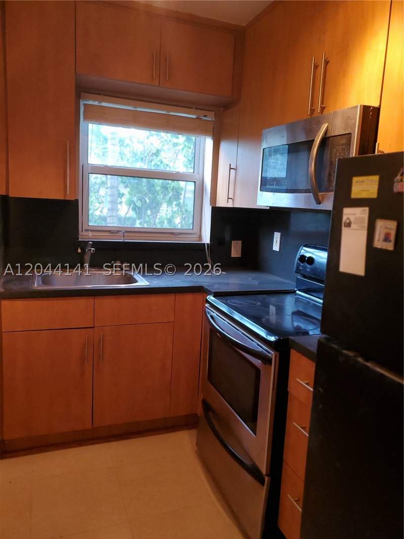 1 bedroom Condominium at 10074 E Bay Harbor Dr 74A, Anthony Gardens Condo, Bay Harbor Islands — photo 4